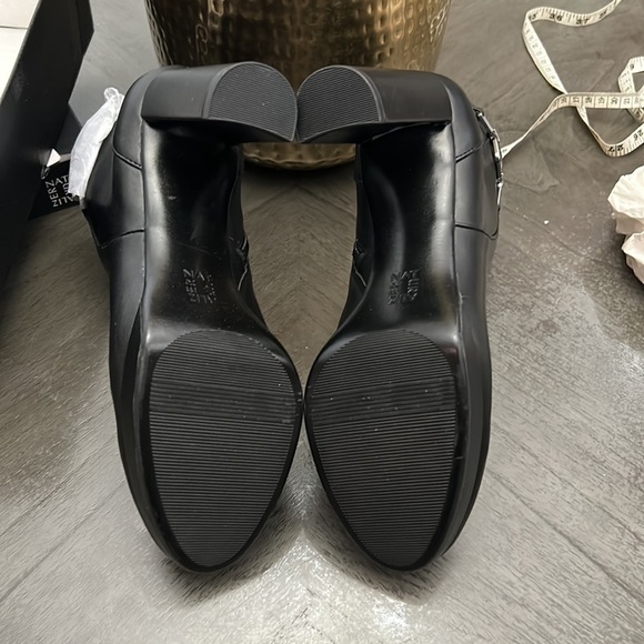 Naturalizer Berri Bootie (WIDE) - Picture 3 of 13